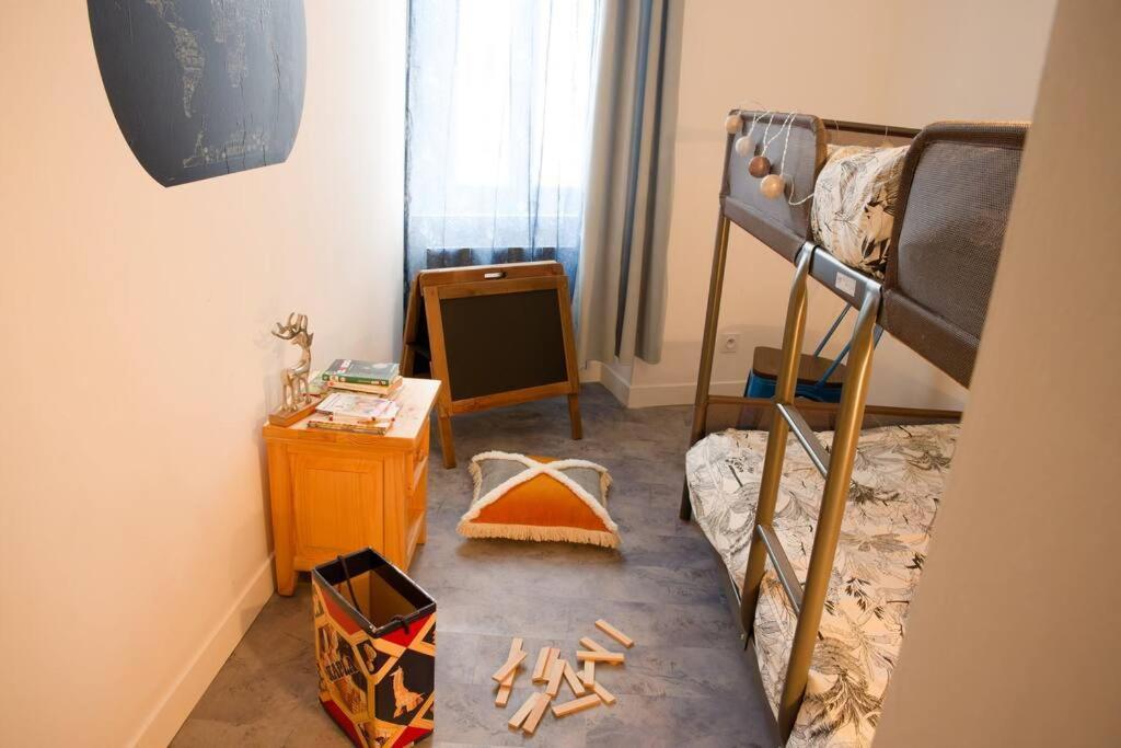 La Thoresienne Thoree-les-Pins Dış mekan fotoğraf
